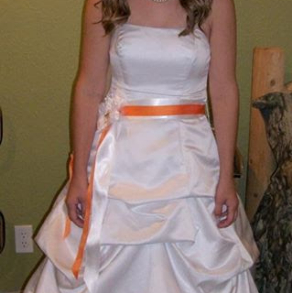 Strapless A-Line wedding dress